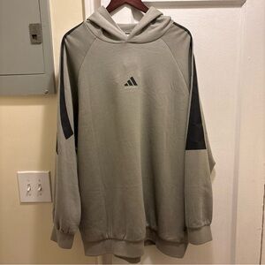 Men’s Adidas Basketball hoodie gray and black size XL